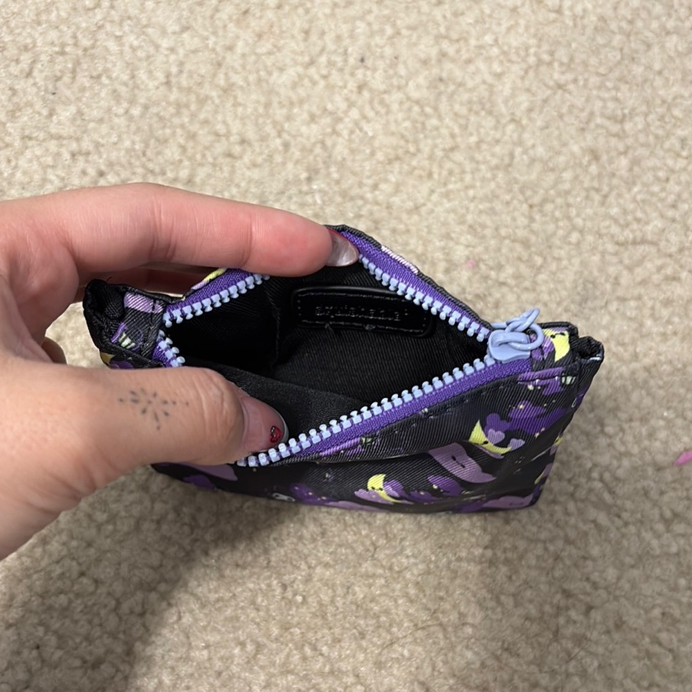 Squishable mini pouch - Picture 2 of 2